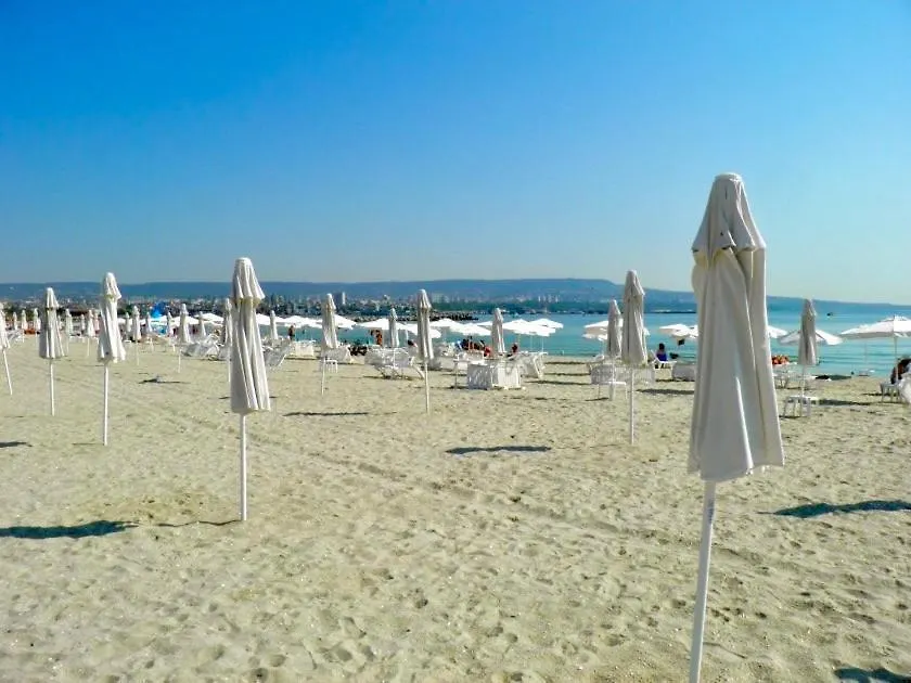 Black Sea Studio فارنا 0*,  بلغاريا